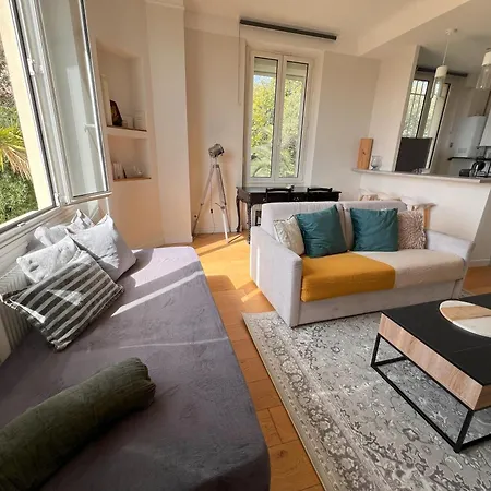 Provence 2 Pieces Avec Balcon *