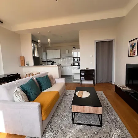 Provence 2 Pieces Avec Balcon